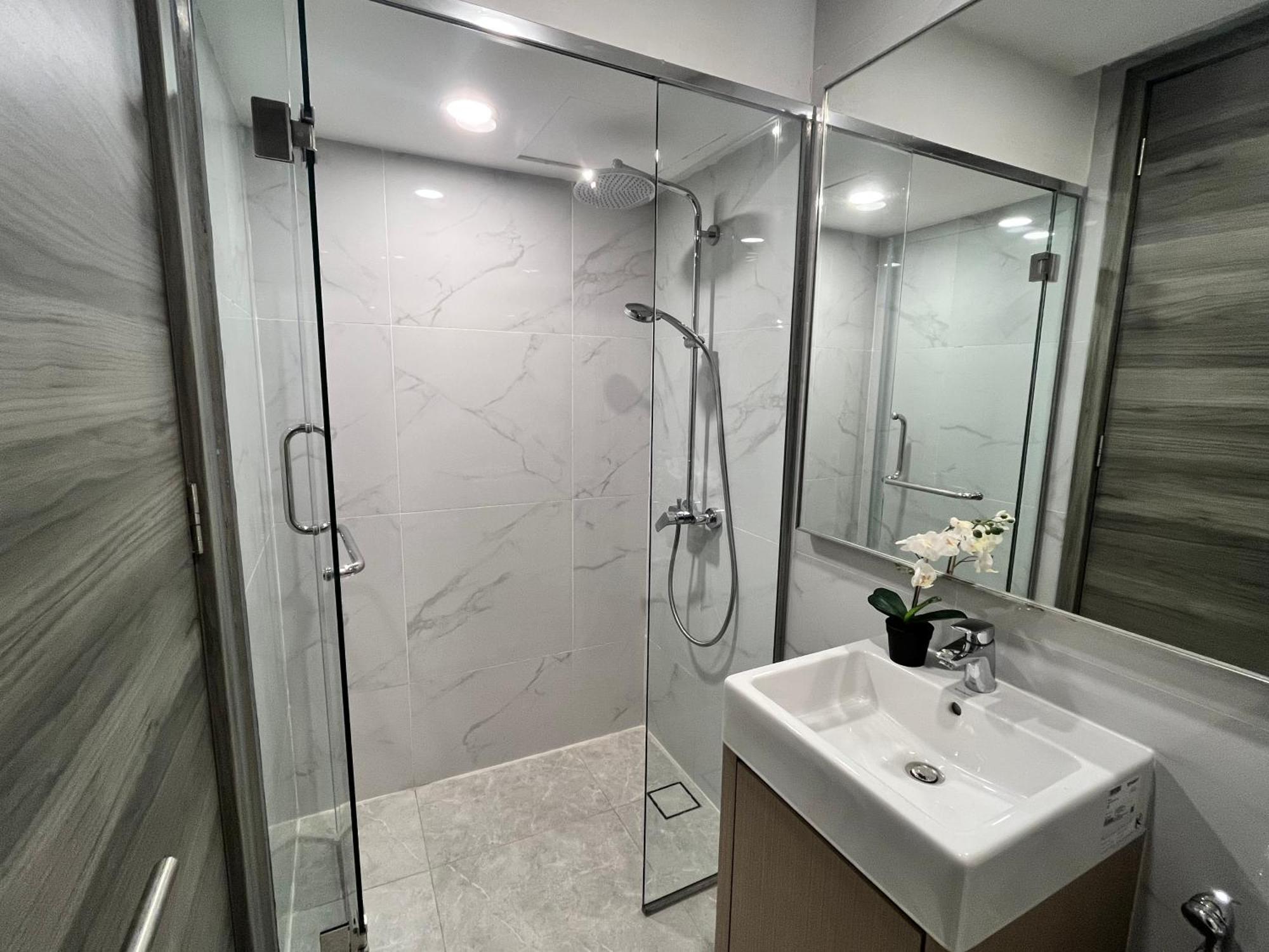 Agile Residences Trx By Qc *