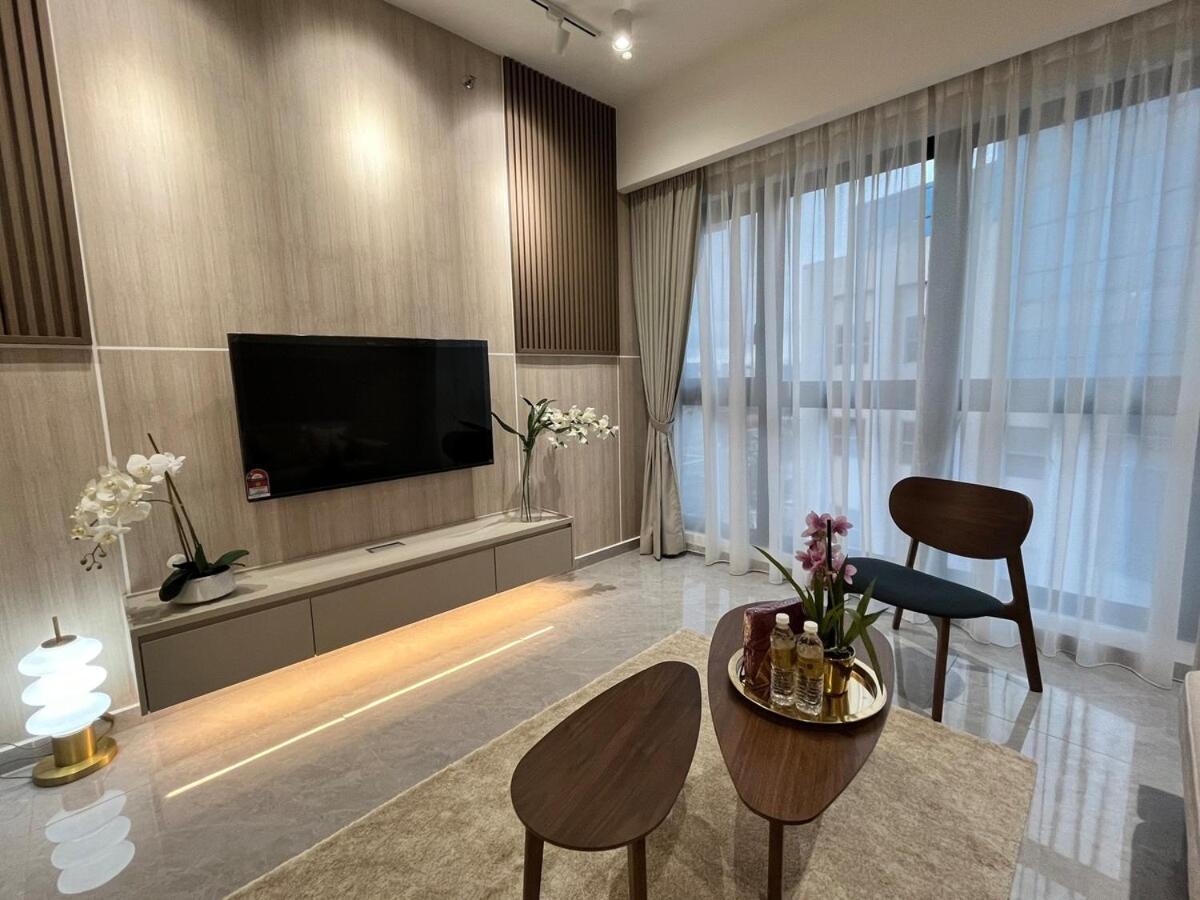 Agile Residences Trx By Qc