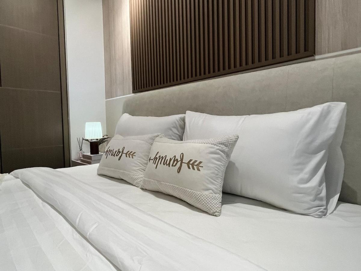 Agile Residences Trx By Qc